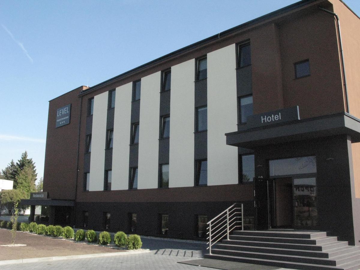 Hotel Level Rypin Bagian luar foto
